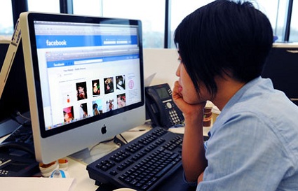 social media in the workplace dvd video training